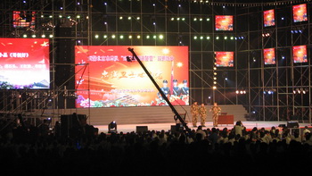 �侯�����ܶ�����